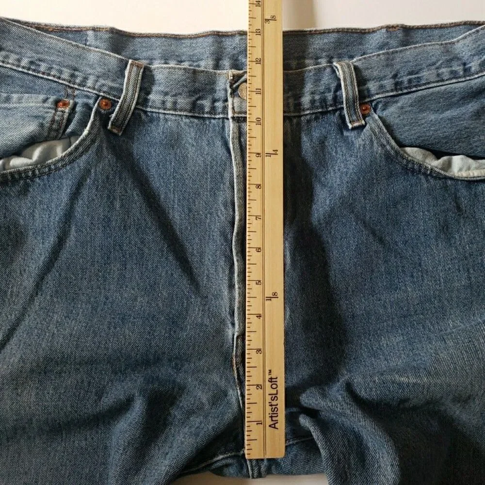Levis 501 Jeans Mens 38x32 Blue Straight Original Button Fly Med Wash Denim